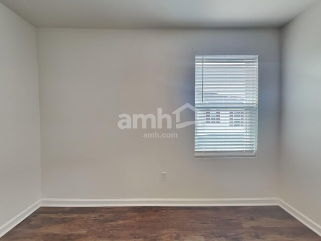 Building Photo - 36 Jones Creek Cir