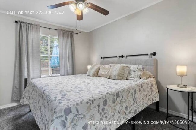 Building Photo - 1807 Curcor Dr