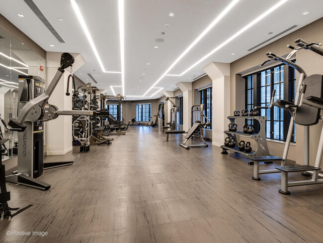 Building Photo - 435 N Michigan Ave