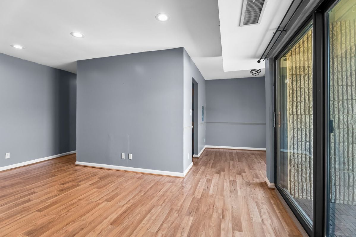 Building Photo - 6087 Majors Ln