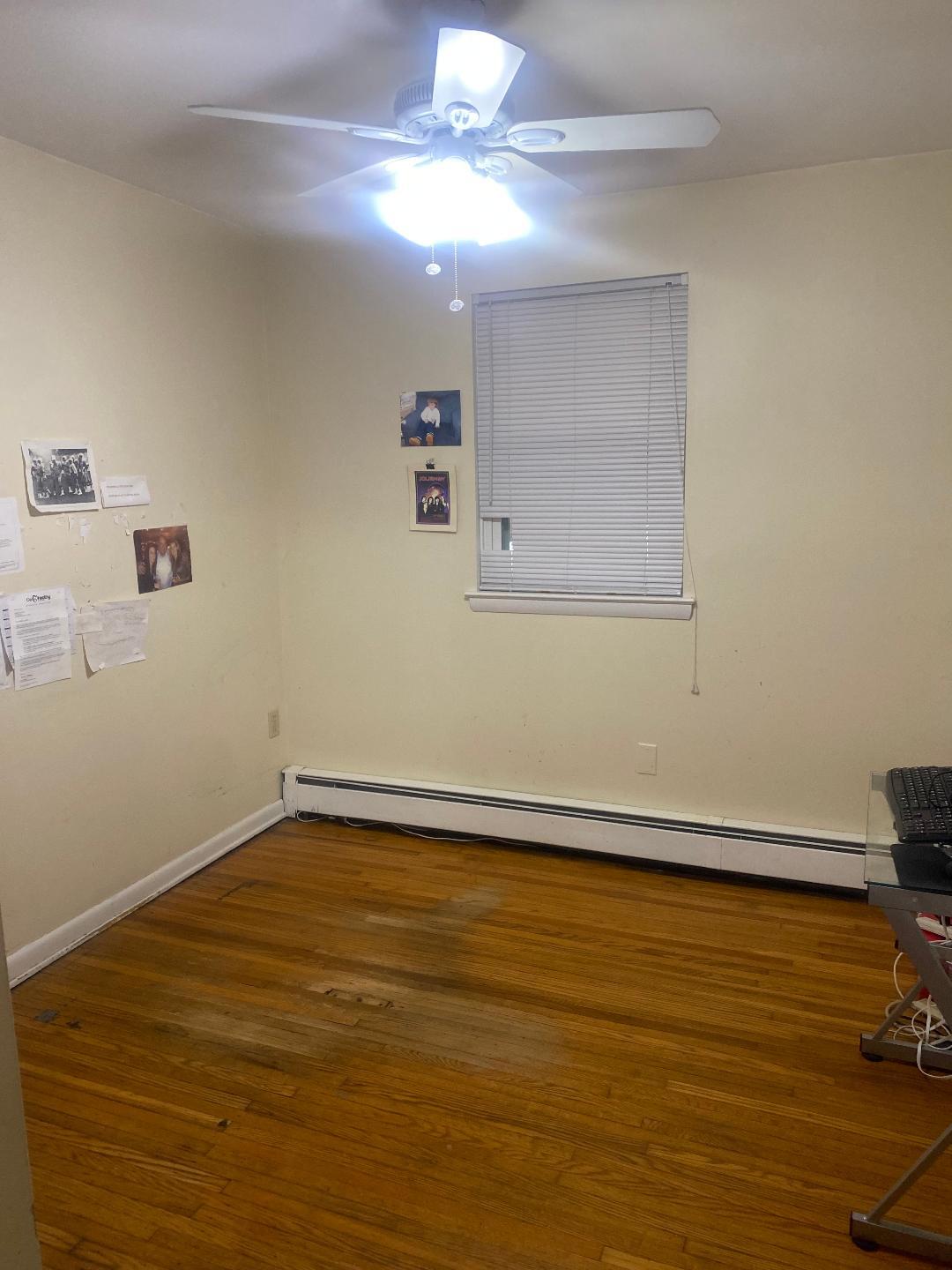 Building Photo - 633 Turf Ln