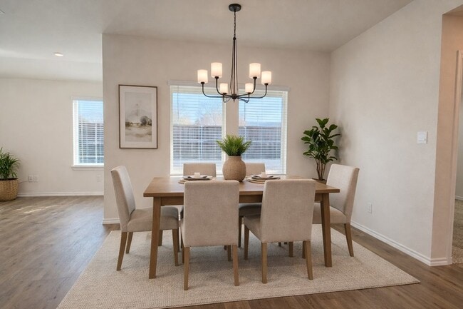 Building Photo - 1324 Stuarts Frst Dr