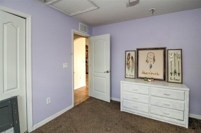 Building Photo - 4938 SW 99th Pl