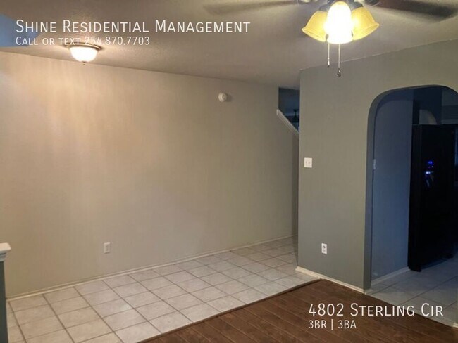 Building Photo - 4802 Sterling Cir