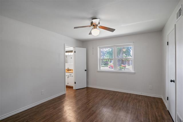 Building Photo - 5705 Twineing St