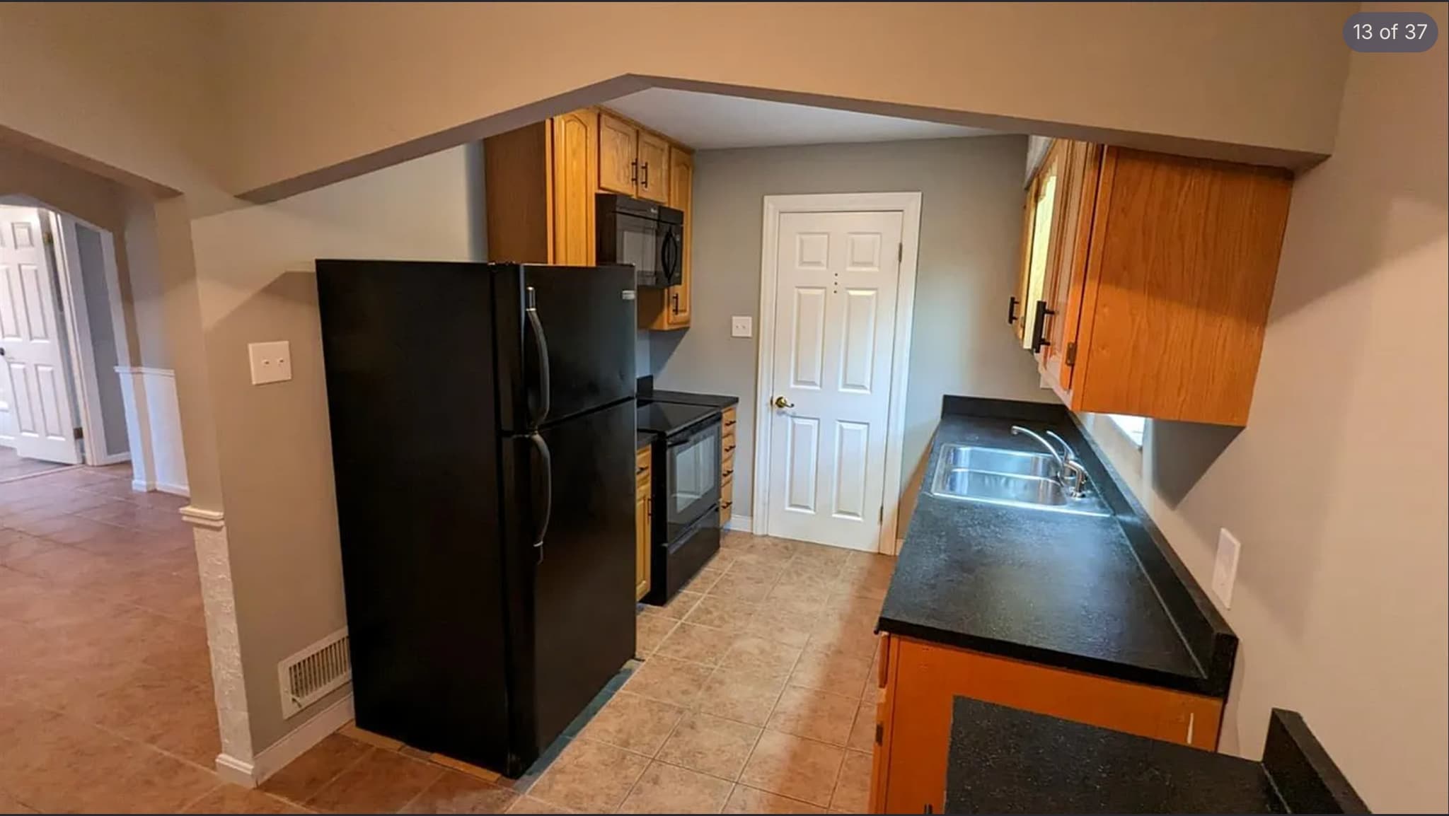 Building Photo - 3732 Wilmar Dr