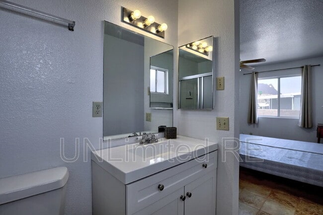 Building Photo - 37339 Buckskin Cir