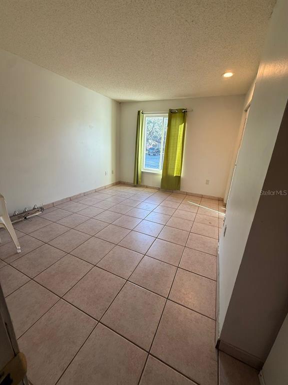 Building Photo - 1009 Westside Dr