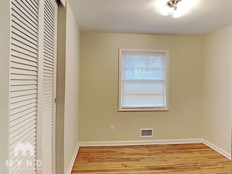 Building Photo - 7094 Chappell Cir NW