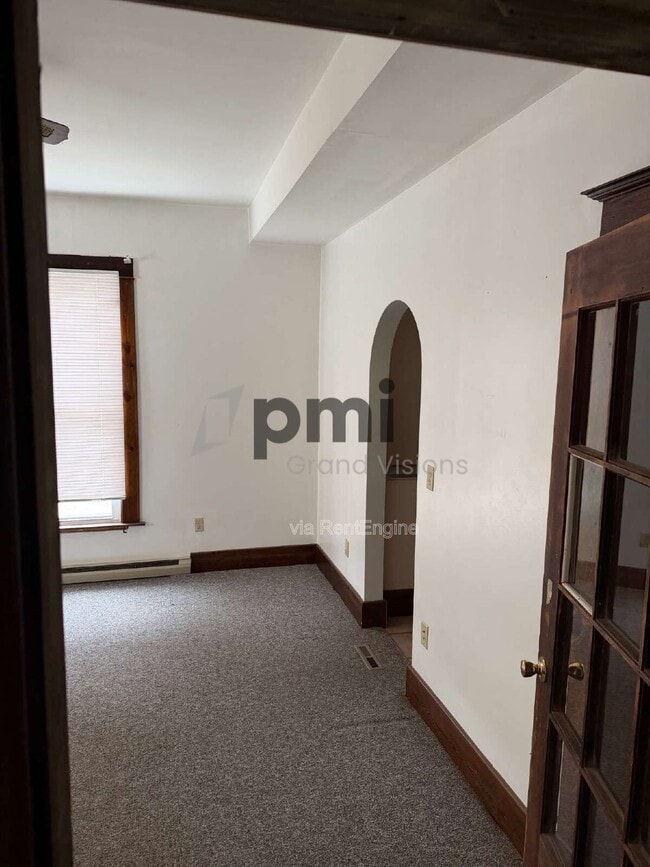 Building Photo - 1803 Madison Ave