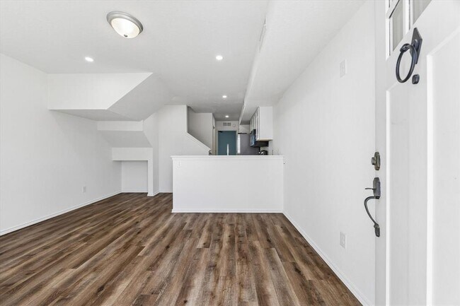 Building Photo - 230 Debus Dr