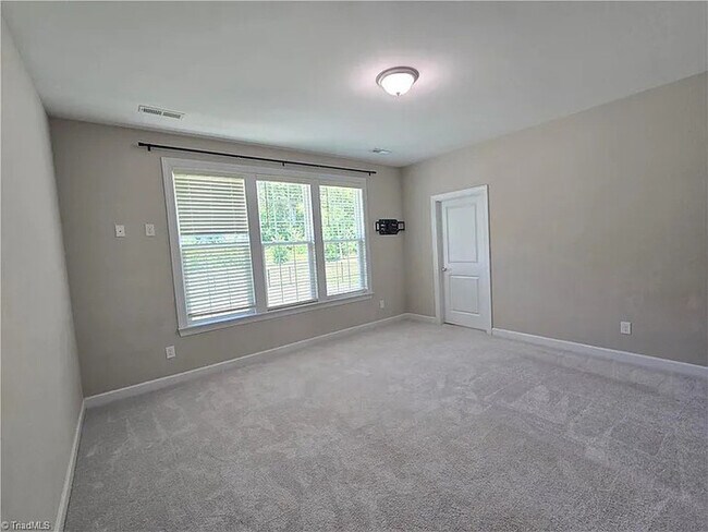 Building Photo - Build Equity Like a Homeowner – Lease to Own