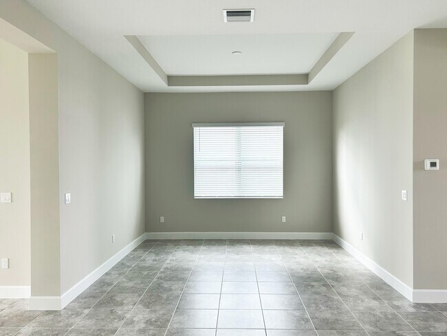 Building Photo - 5327 Liberty Ln