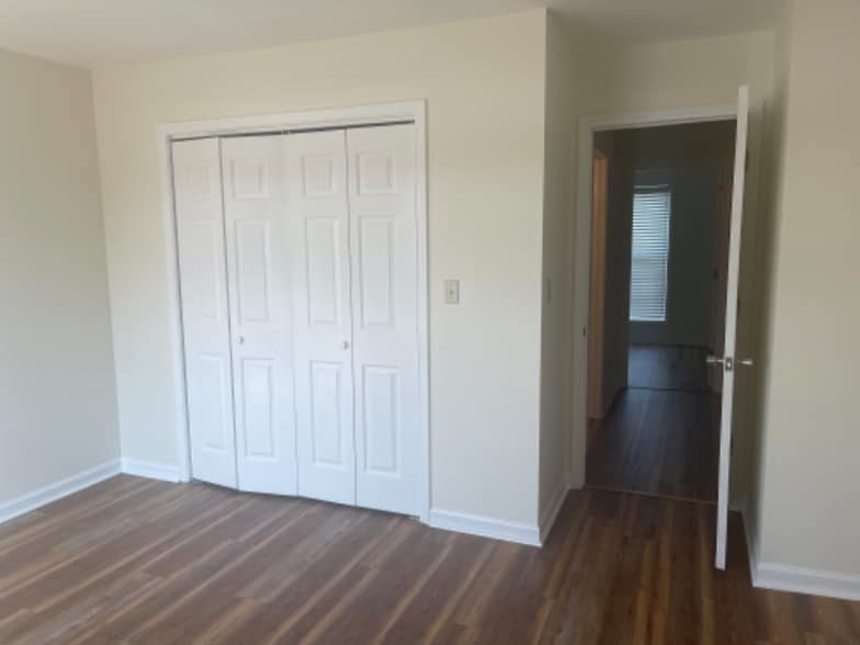 Building Photo - 6921 Porcher Dr