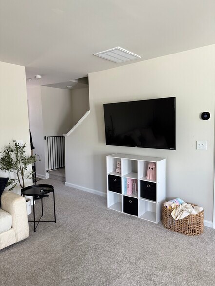 Building Photo - 110 Gaskin Ct