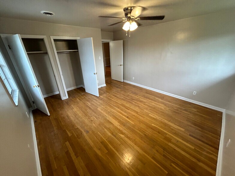 Building Photo - 2021 St Michael Dr