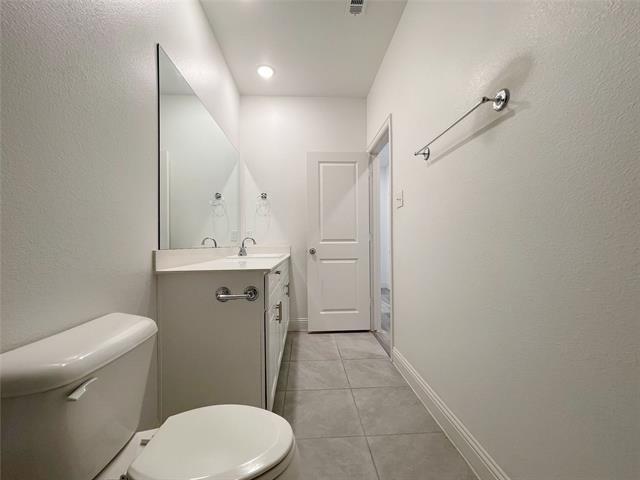 Building Photo - 425 Camille Crossing