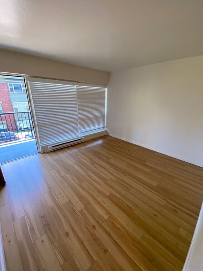 Interior Photo - Melbourne Apartments