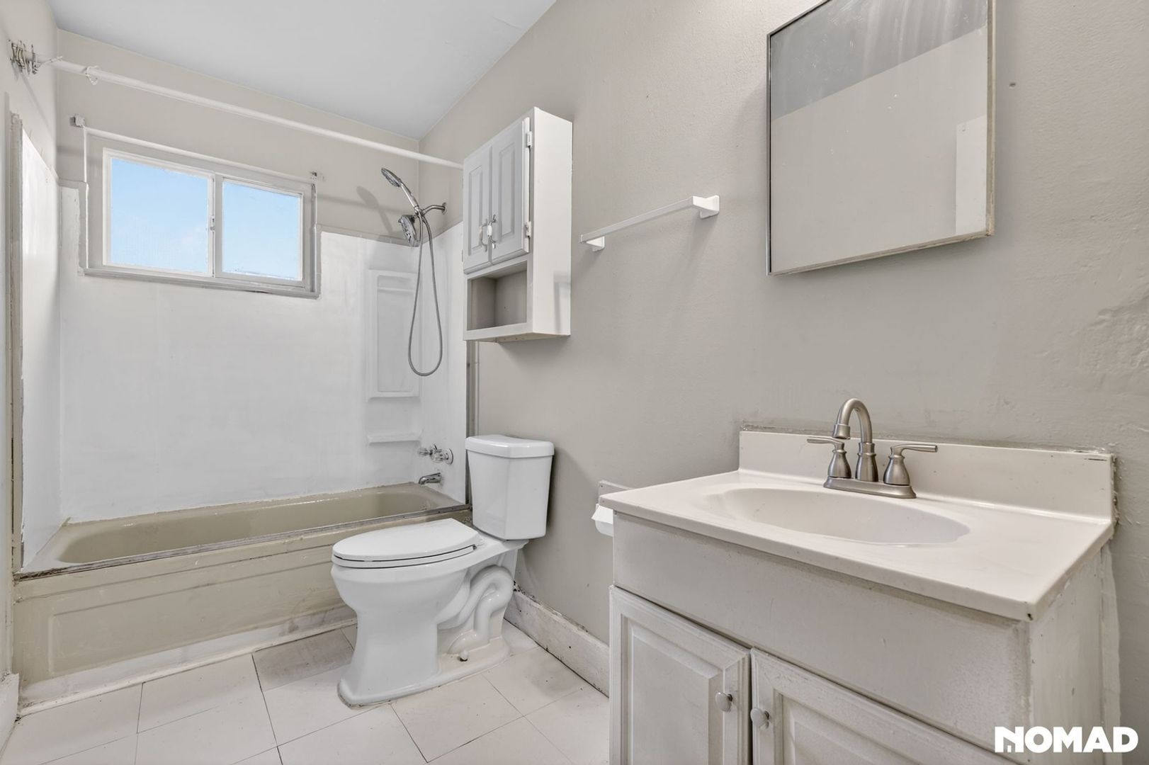 Building Photo - 529 Emerson Ave