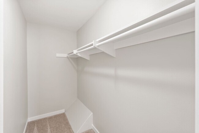Building Photo - 6908 Camphor Ln