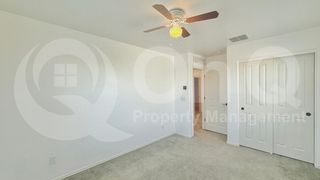 Building Photo - 40633 W Helen Ct