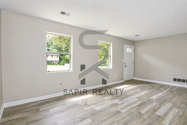 Building Photo - 6329 Wellington Dr