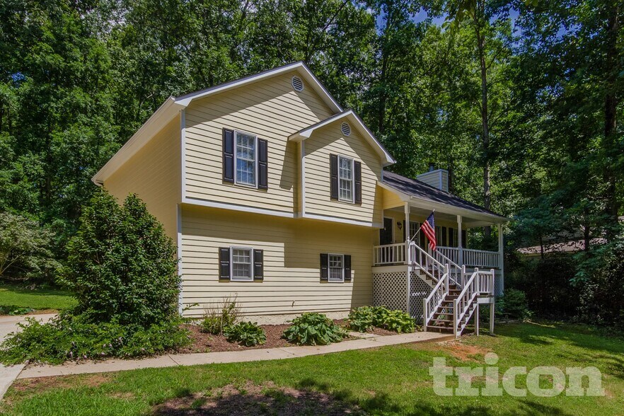 Building Photo - 329 Stratford Dr