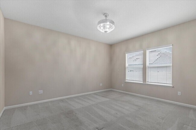 Building Photo - 1719 Amberly Dr