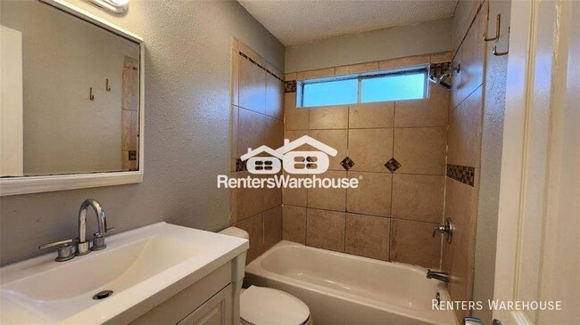 Building Photo - Great 3 bedroom, 2 bath home in Katy with ...