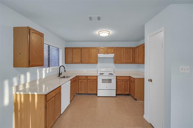 Building Photo - 3002 Rustlewind Ln