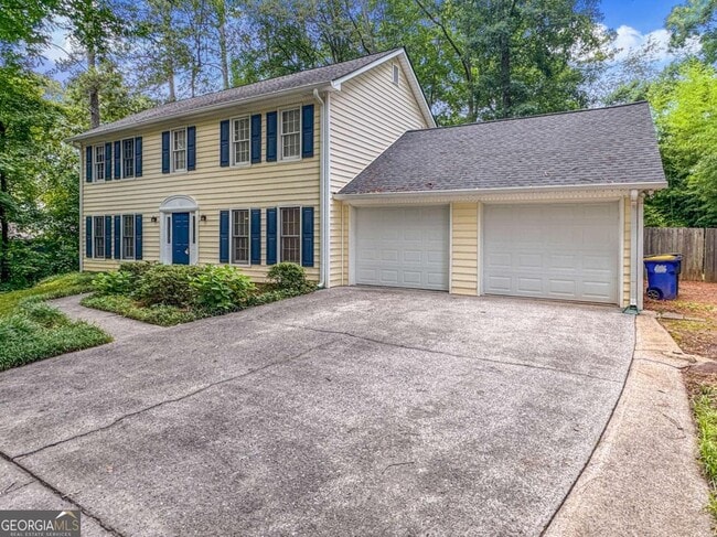 Building Photo - 4051 Coyte Dr