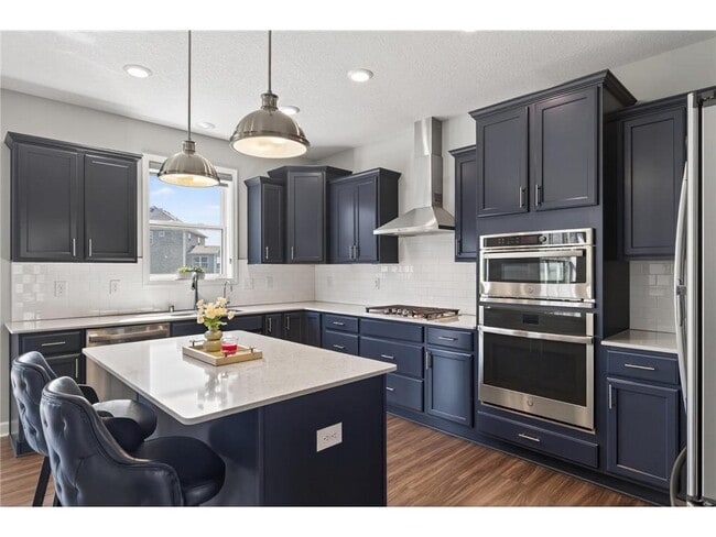 Building Photo - 1559 Edgebrook Ln