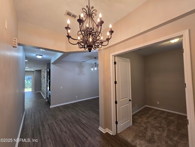 Building Photo - 204 Balvenie Dr