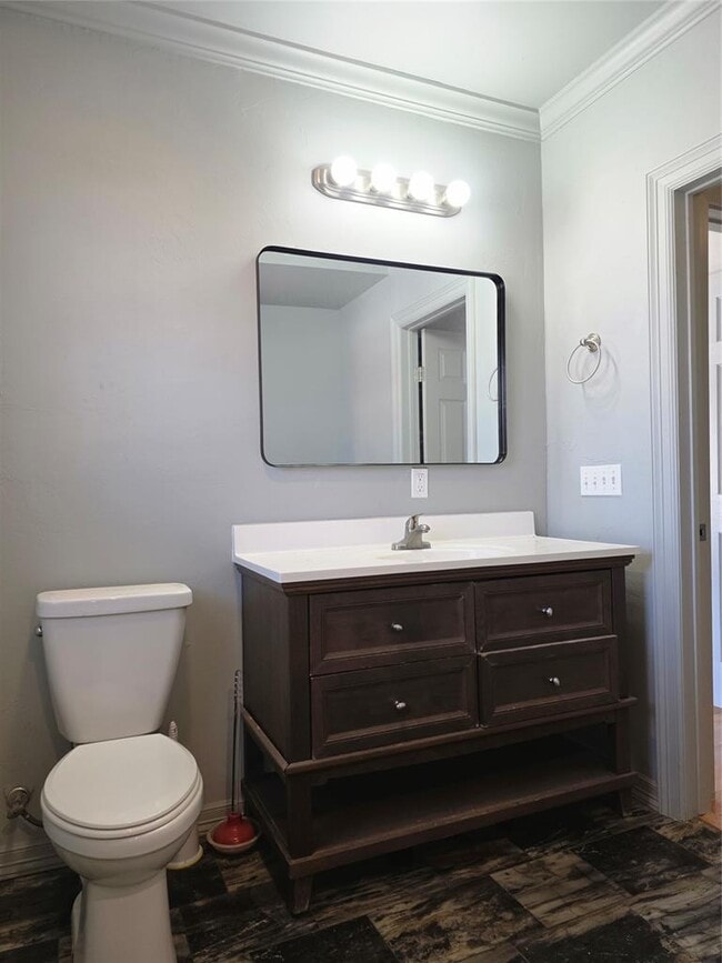 Building Photo - 1725 NW 18th St