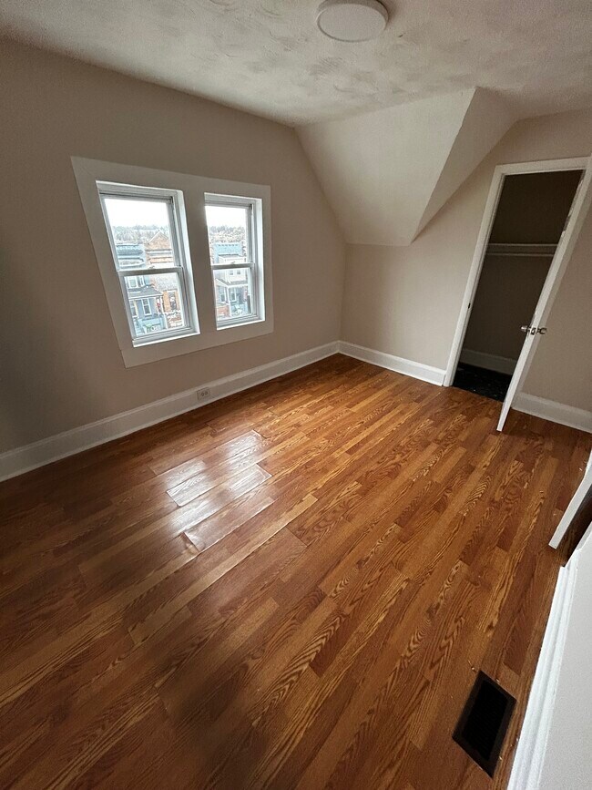 Building Photo - 4201 Park Heights Ave