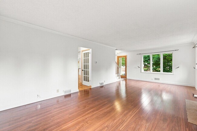 Building Photo - 5300 Logan Ave S