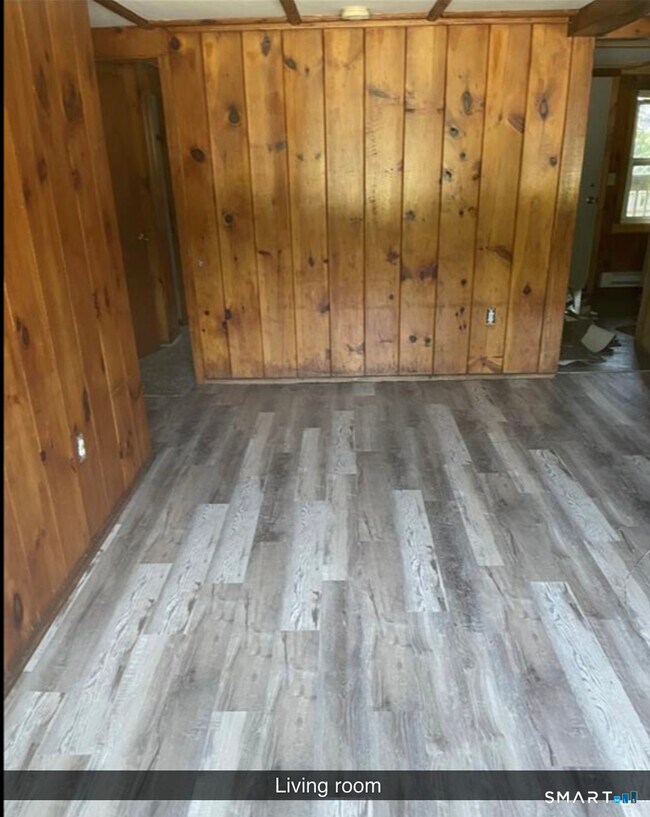 Building Photo - 41A W Main St