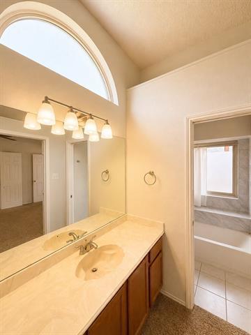 Building Photo - 4806 Shadyway Dr