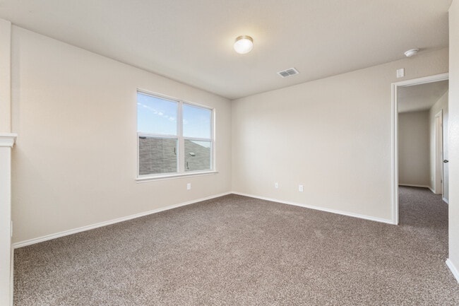 Building Photo - 8323 Prickly Oak