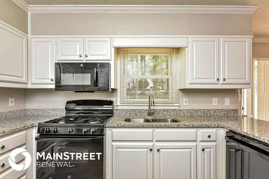 Building Photo - 2552 Laurel View Ct