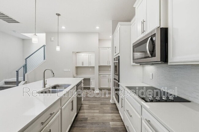 Building Photo - 14942 Guava Bay Dr