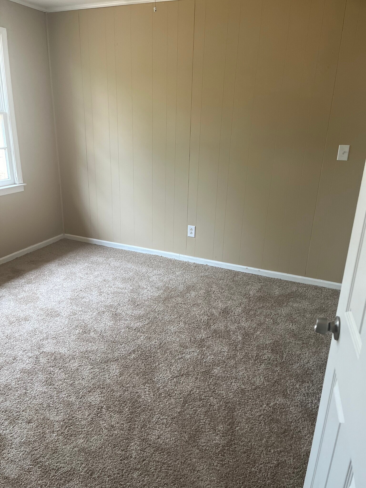 Building Photo - 3279 Ohara Dr S