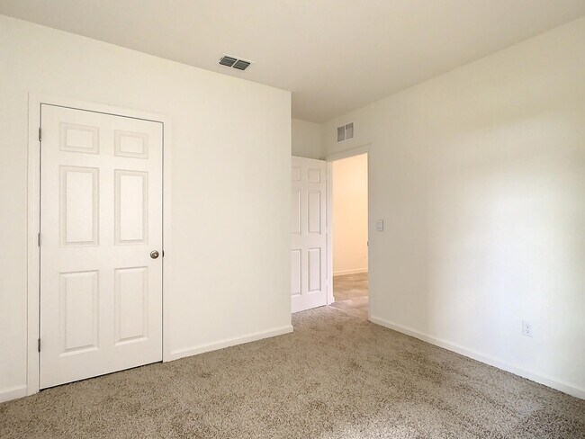 Building Photo - 11036 Pacini Wy