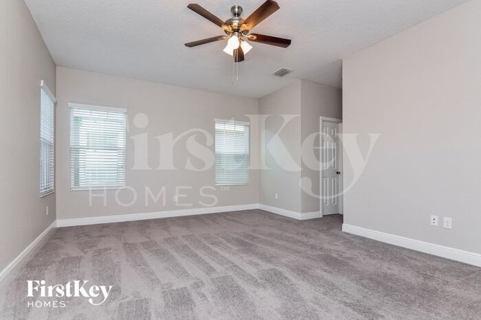 Building Photo - 6132 Colmar Pl