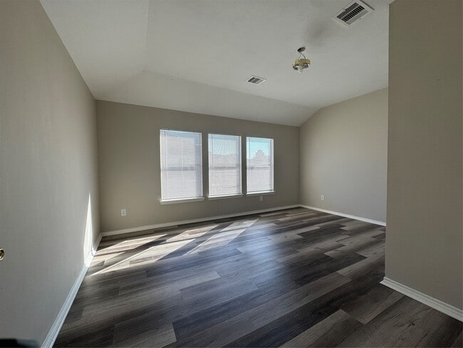 Building Photo - 6319 Sunlit Orchard Dr