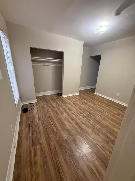 Building Photo - 335 1/2 Washington Ave