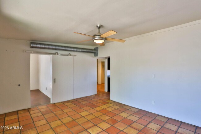 Building Photo - 4243 E Campbell Ave