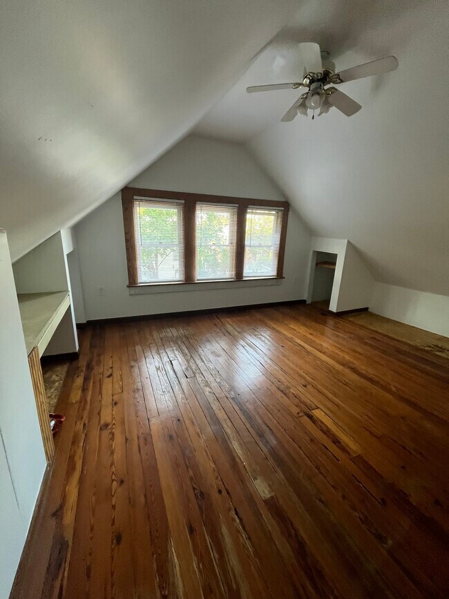 Third floor BEDROOM ALL HARDWOOD FLOORS ARE REFINISHED - 32 E Northwood Ave