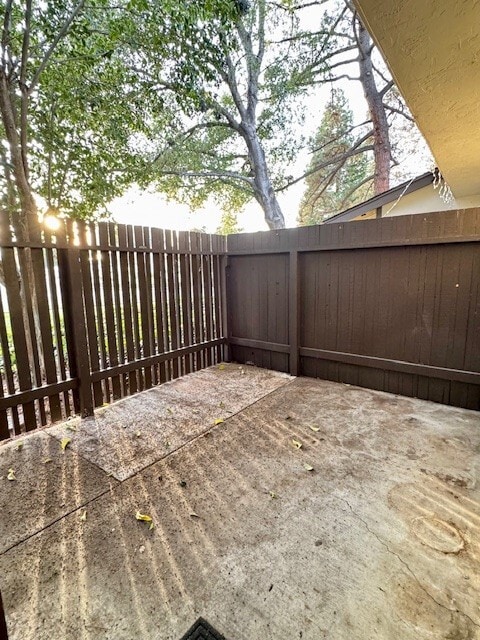 Building Photo - 5434 Roundtree Ct