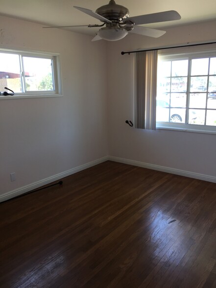Bedroom 2 - 1712 E Broadway